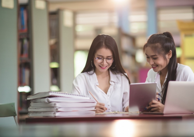 Best Courses after 12th non-medical: Career Options & Salary